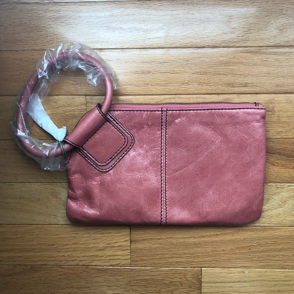Hobo International sable wristlet